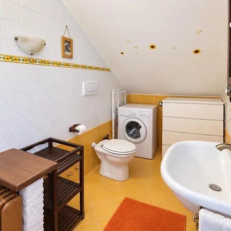 Apartment Hostdomus - White Blu Sauze D'Oulx